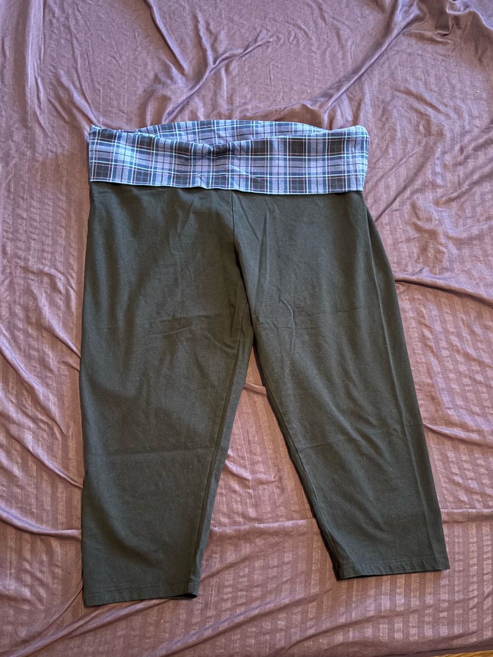 Victoria’s Secret foldover waist crop shorts pants black blue plaid XL XLarge